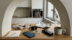 ASMR: o que é e porque os sussurros relaxam tanta gente