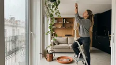 Suportes para pendurar plantas: como escolher, fixar e criar um efeito de cascata em casa